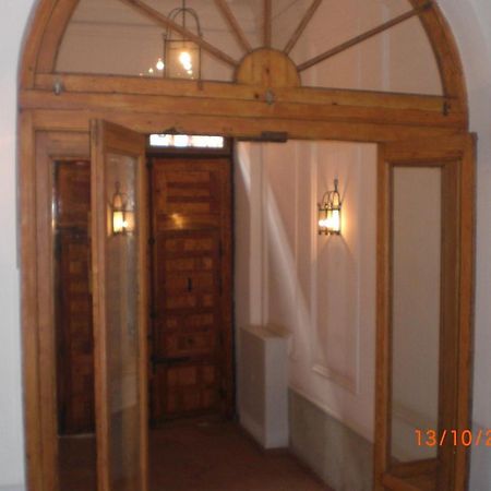 Pension Casado Мадрид Екстер'єр фото